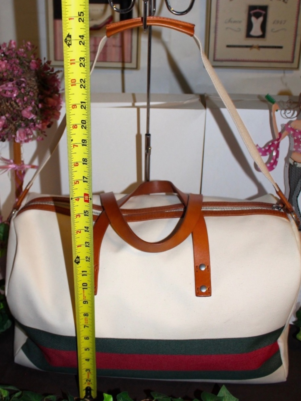 GUCCI RED & GREEN WEB STRIPE LARGE DUFFLE BAG! (2-WAY) - Picture 9 of 16